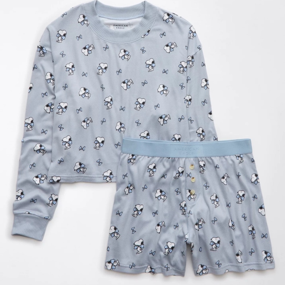 NWT American Eagle Peanuts Snoopy Bow Plush PJ Set
